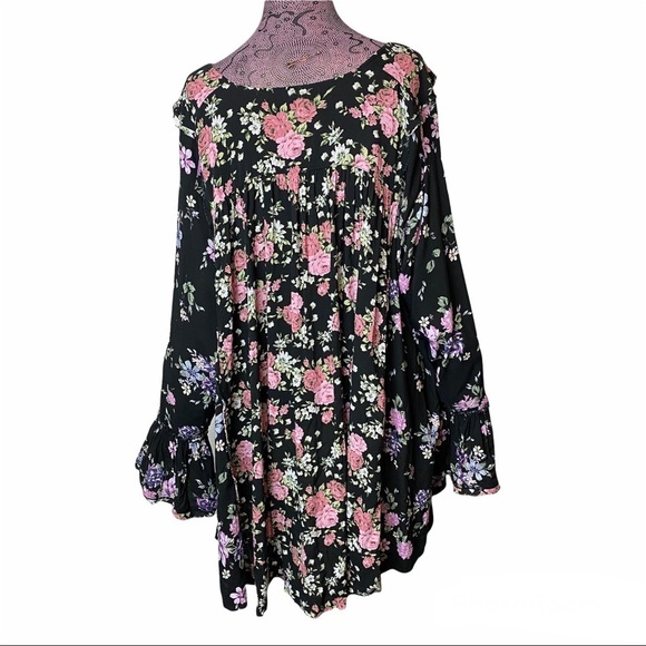 Free People Loretta Black Top - Picture 7 of 7